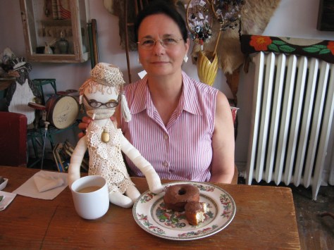 Everyone agrees - damn fine donuts! Thanks Lisa!